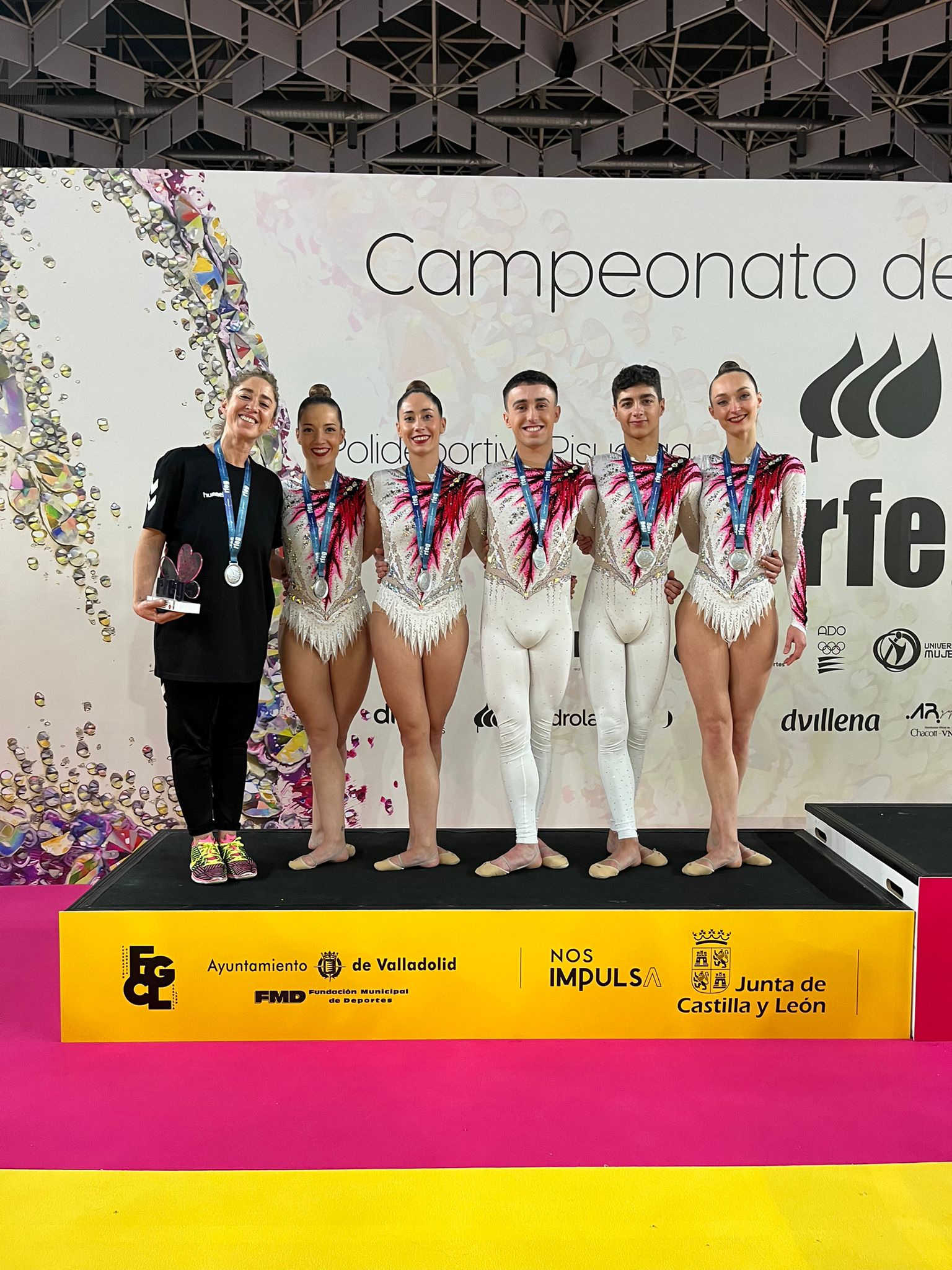 Lagunak conquista el Campeonato de Espa&ntilde;a de conjuntos de gimnasia r&iacute;tmica de primera categor&iacute;a
